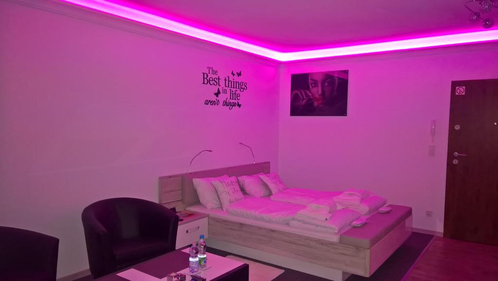 Top Oder Apartments- Private Parking Szczecin Exteriör bild