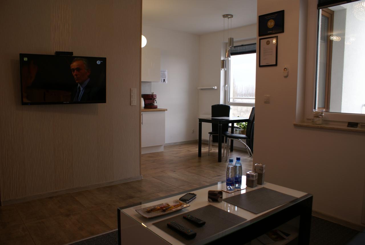 Top Oder Apartments- Private Parking Szczecin Exteriör bild