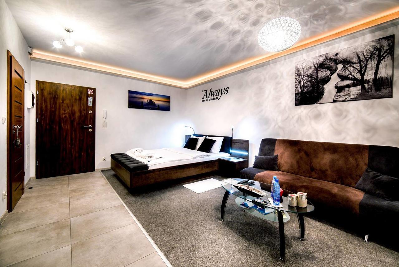 Top Oder Apartments- Private Parking Szczecin Exteriör bild