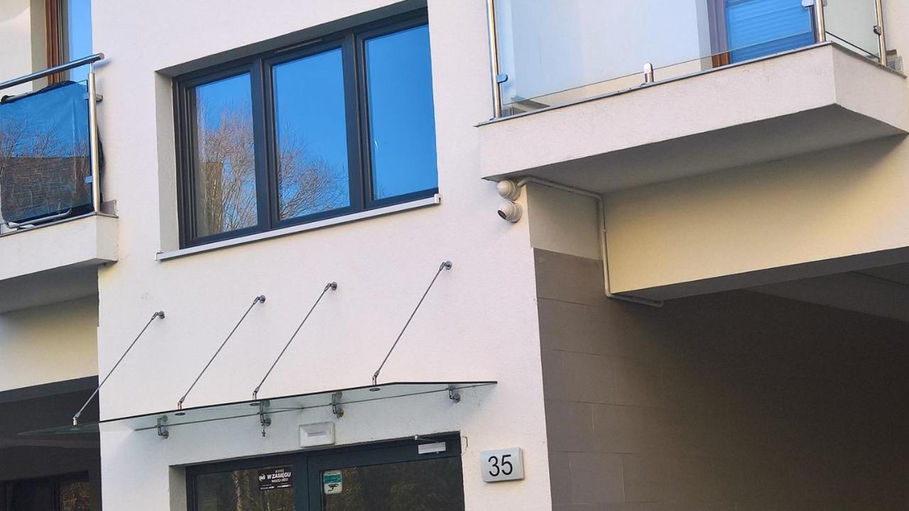 Top Oder Apartments- Private Parking Szczecin Exteriör bild